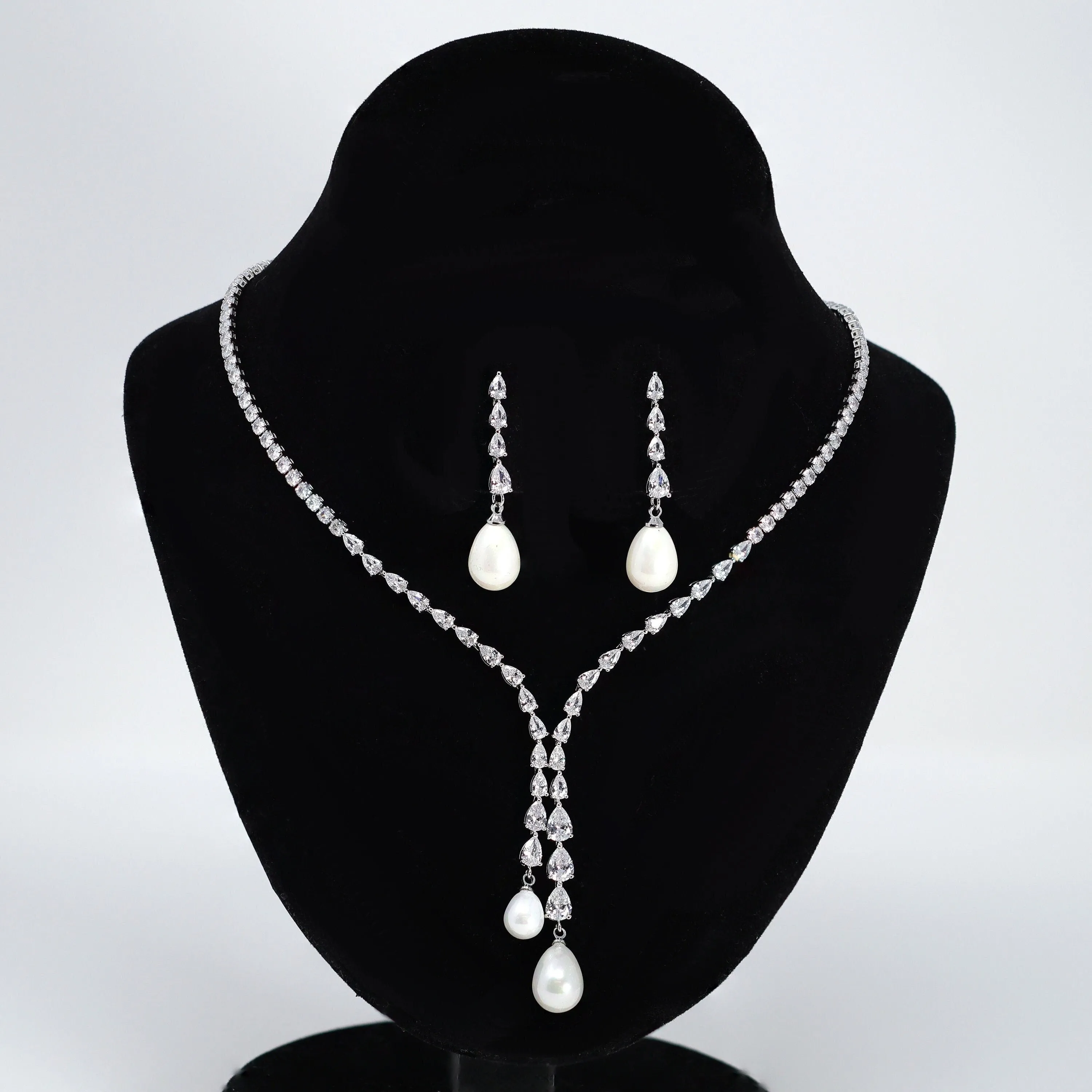 Elegant 2 Pearl Drops V Necklace Set, Dainty Bridal Jewelry Set, Gift For Her, Bridesmaid, Minimalist CZ Jewelry