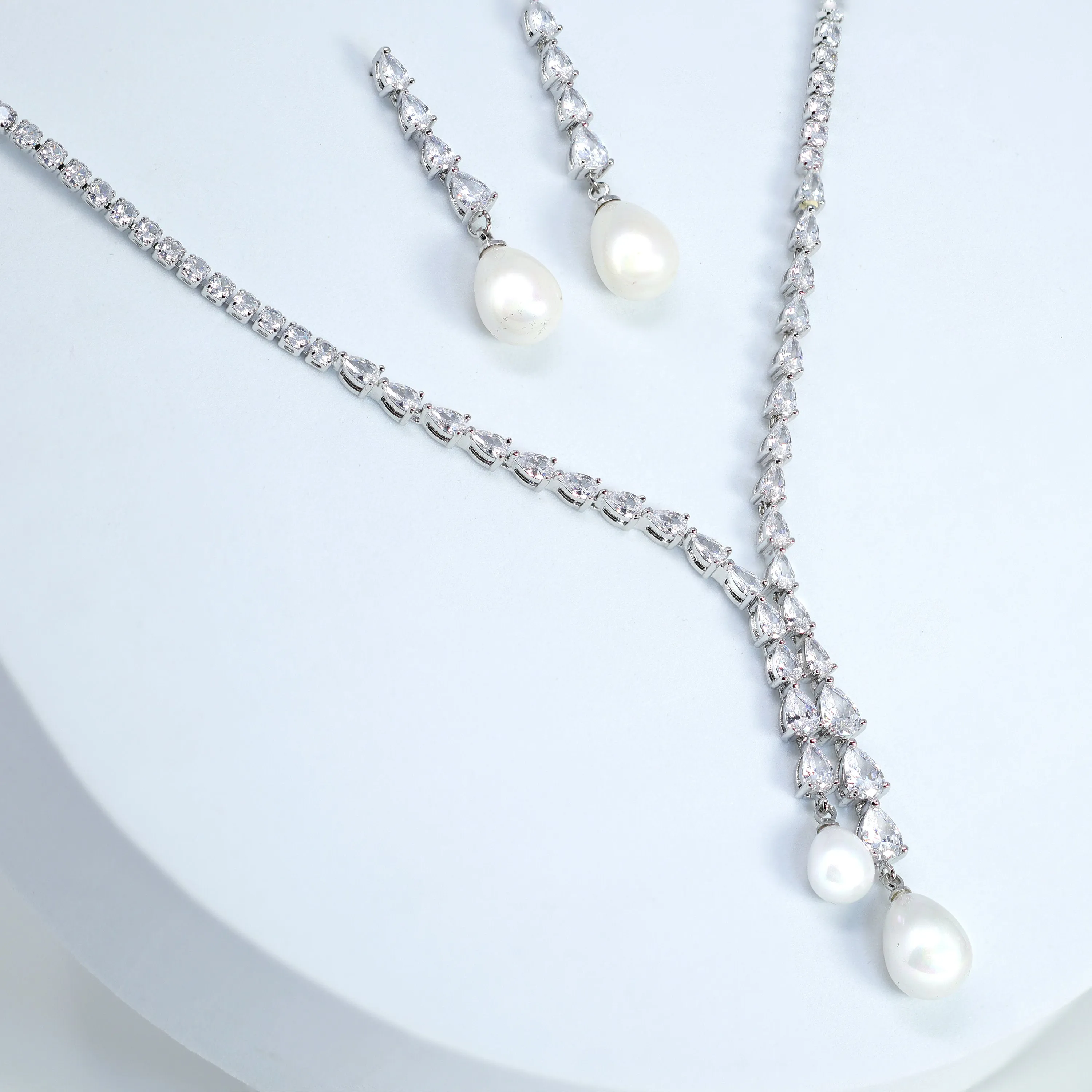 Elegant 2 Pearl Drops V Necklace Set, Dainty Bridal Jewelry Set, Gift For Her, Bridesmaid, Minimalist CZ Jewelry